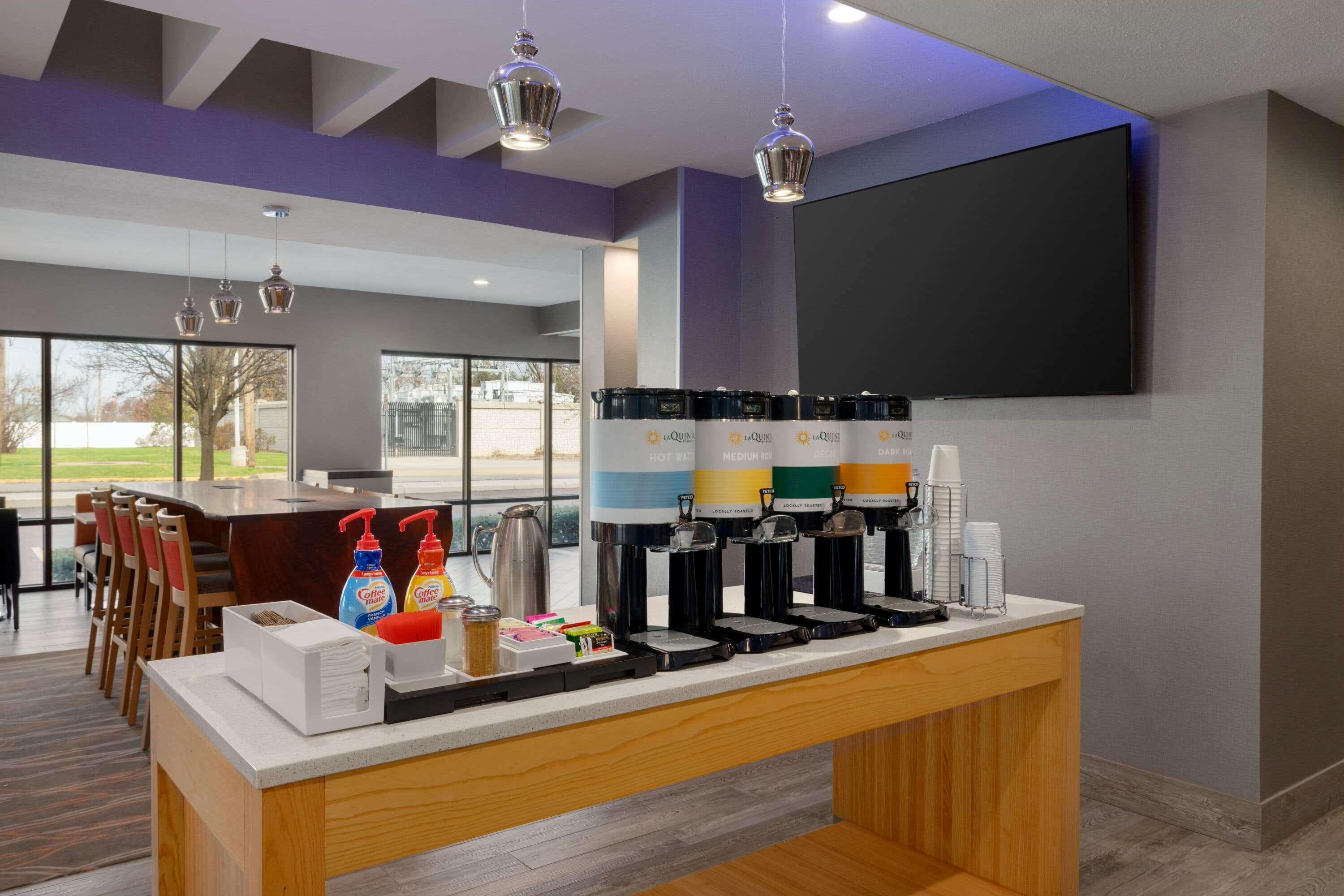 La Quinta Inn & Suites By Wyndham St Louis Route 66 Windsor Springs Zewnętrze zdjęcie