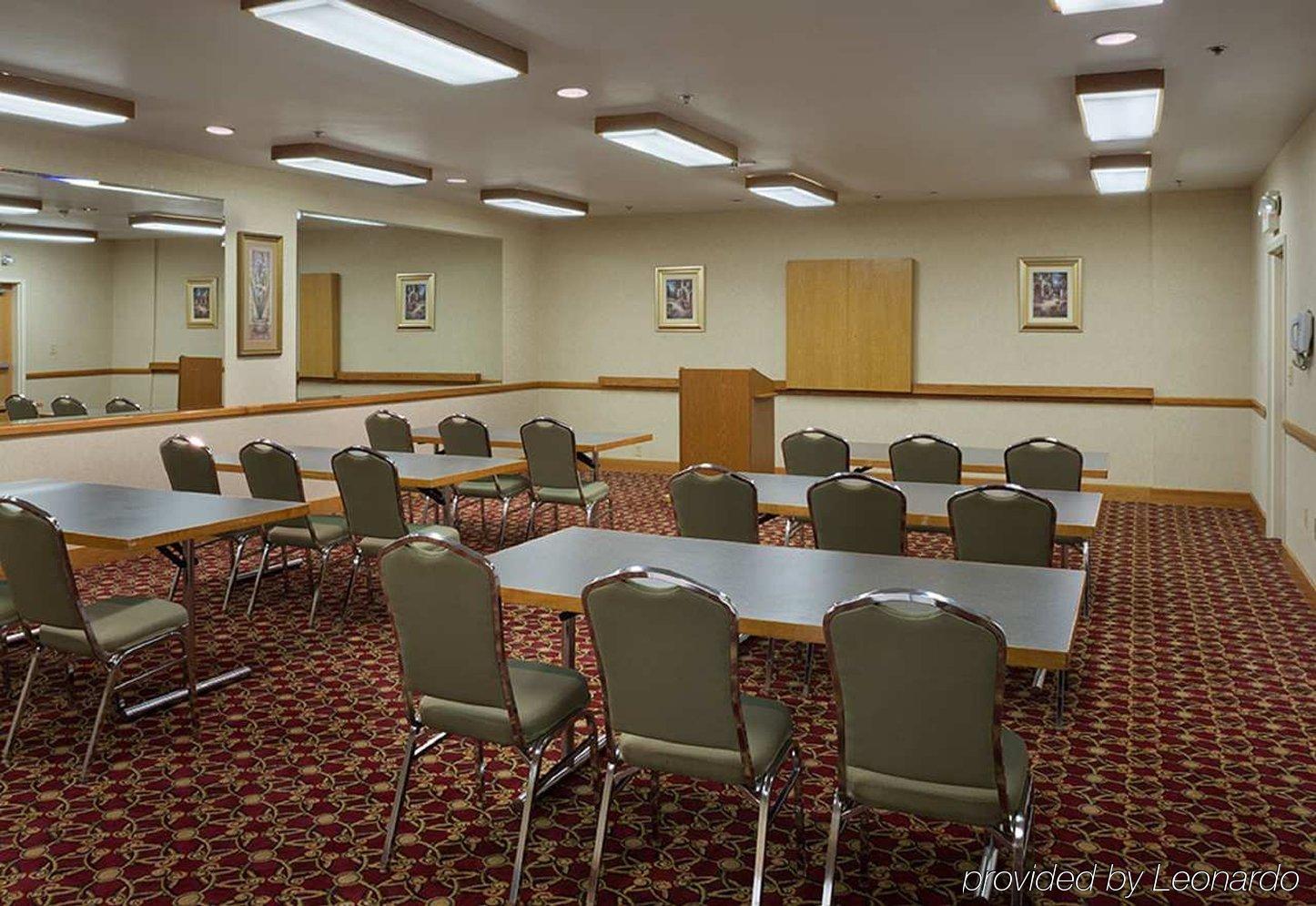 La Quinta Inn & Suites By Wyndham St Louis Route 66 Windsor Springs Zewnętrze zdjęcie